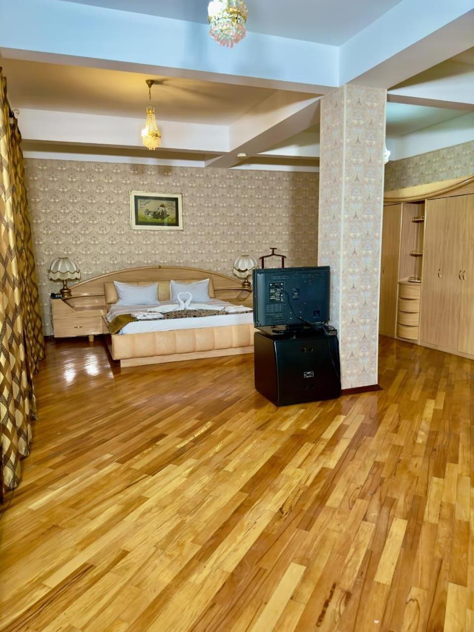 Hotel Nur & Terrace Cafe 4*